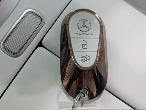 New 2026 Mercedes-Benz Maybach SL 680 image 23