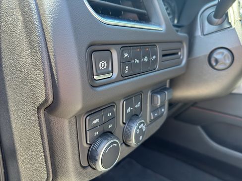 Used 2021 Chevrolet Tahoe RST w/ Luxury Package AWD/4WD image 13
