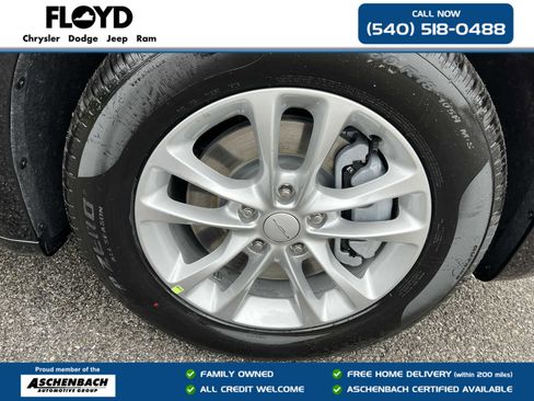 New 2027 Chrysler Pacifica Select AWD/4WD image 38