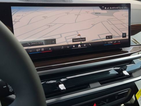 New 2026 BMW X5 xDrive50e w/ Executive Package image 10