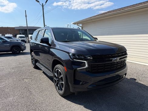 Used 2023 Chevrolet Tahoe RST w/ Luxury Package RWD image 4