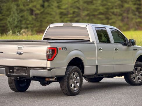 Used 2011 Ford F150 XLT w/ XTR Pkg AWD/4WD image 12