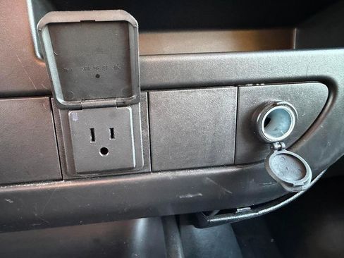 Used 2025 Chevrolet Express 2500 w/ Driver Convenience Package image 25