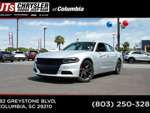 Used 2022 Dodge Charger SXT w/ Blacktop Package RWD image 1
