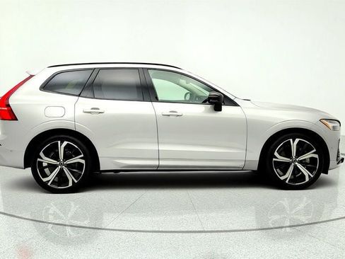 Used 2025 Volvo XC60 B5 Ultra w/ Climate Package AWD/4WD image 4