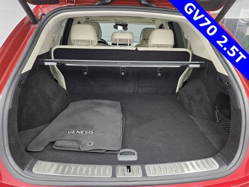 Used 2023 Genesis GV70 2.5T w/ Advanced Package image 27