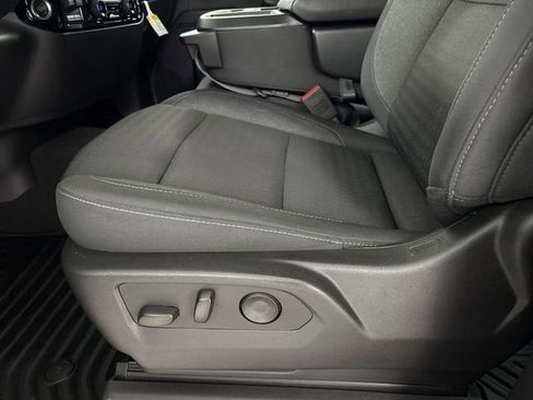 Used 2025 Chevrolet Silverado 1500 LT image 14