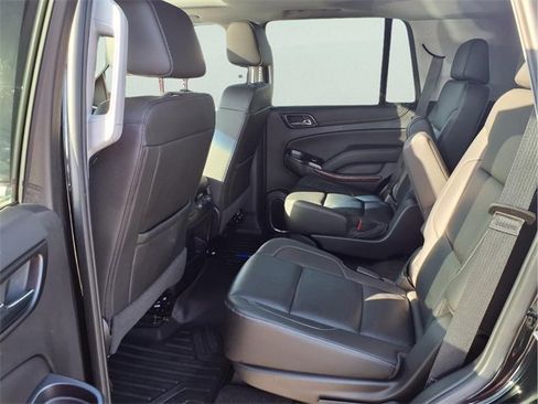 Used 2018 GMC Yukon SLT w/ Premium Edition image 23