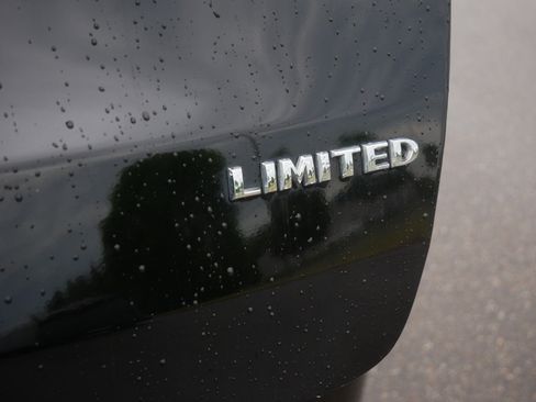 Certified 2021 Jeep Grand Cherokee Limited w/ Luxury Group II AWD/4WD image 18