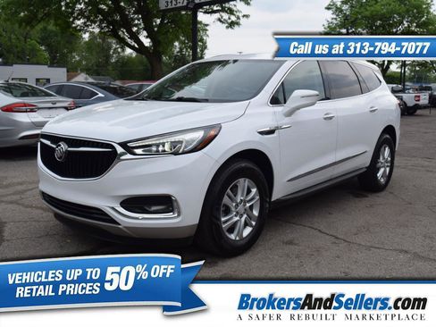 Used 2020 Buick Enclave Essence w/ Trailering Package, 5000 lbs. FWD image 1