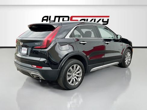 Used 2020 Cadillac XT4 Premium Luxury w/ Cold Weather Package AWD/4WD image 7