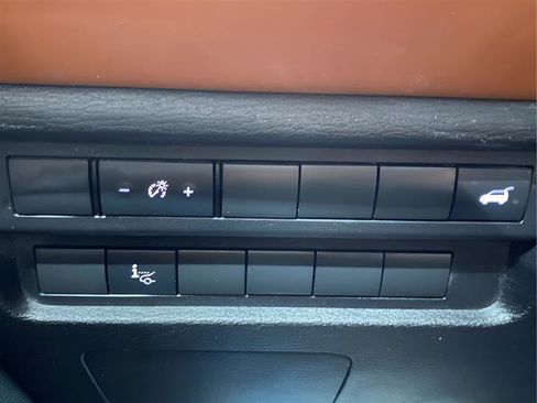 Used 2022 Mitsubishi Outlander SEL image 23