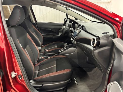 Used 2025 Nissan Versa SR w/ Trunk Package FWD image 21