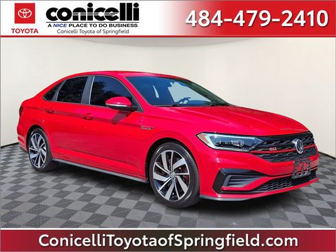 Used 2019 Volkswagen Jetta GLI FWD image 1