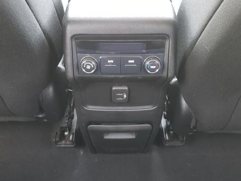 Used 2019 GMC Acadia SLE w/ LPO, Floor Liner Package AWD/4WD image 16
