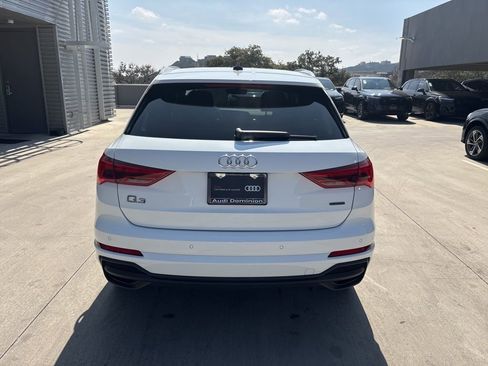 Used 2025 Audi Q3 2.0T Premium w/ Convenience Package image 7