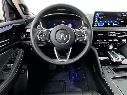 Certified 2026 Acura MDX FWD w/ Technology Package image 6