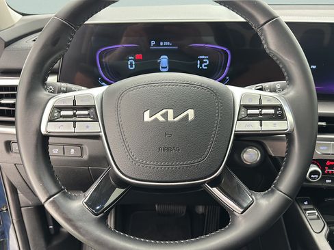 Used 2025 Kia Telluride S AWD/4WD image 15