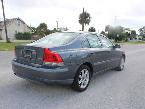 Used 2003 Volvo S60 2.4 FWD image 24