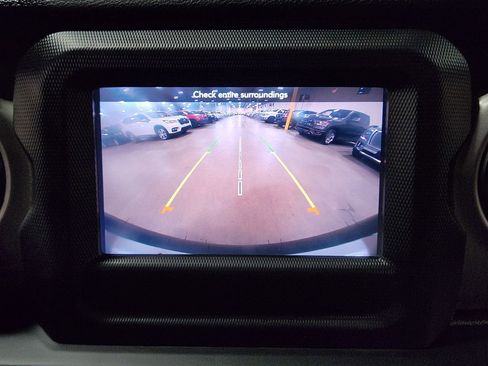 Used 2021 Jeep Wrangler Unlimited Sport S image 37