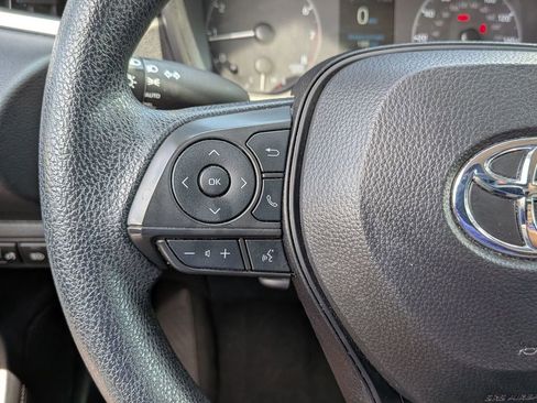 Used 2024 Toyota Corolla LE FWD image 20