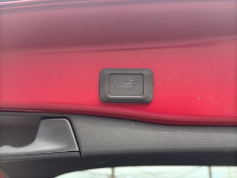 Used 2025 Toyota RAV4 XLE Premium w/ Weather Package FWD image 12