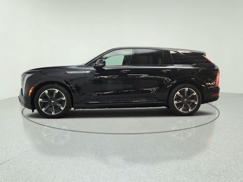 Used 2026 Cadillac Escalade IQ Sport 2 AWD/4WD image 8