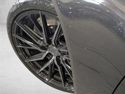 Used 2017 Audi S6 Premium Plus w/ S6 Sport Package image 10