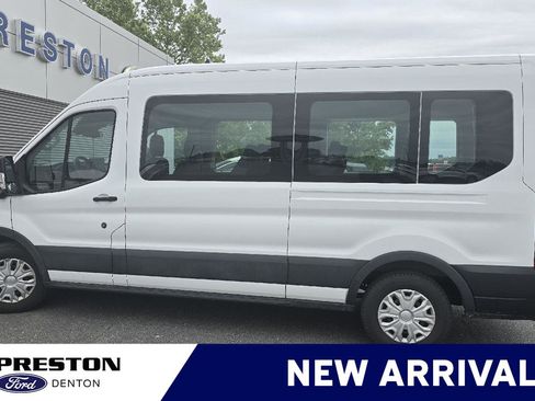 Used 2023 Ford Transit 350 XLT RWD image 5
