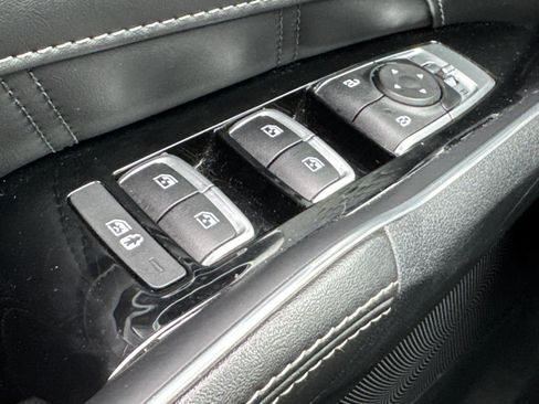 Used 2022 Kia Sorento SX image 25