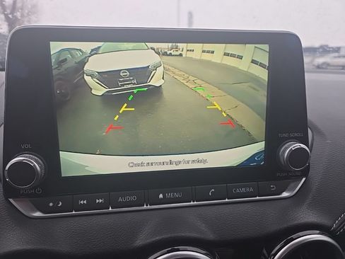 Used 2023 Nissan Sentra SV FWD image 21