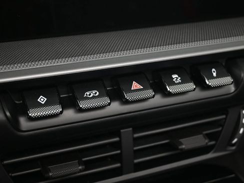 Certified 2025 Porsche 911 Carrera RWD image 24