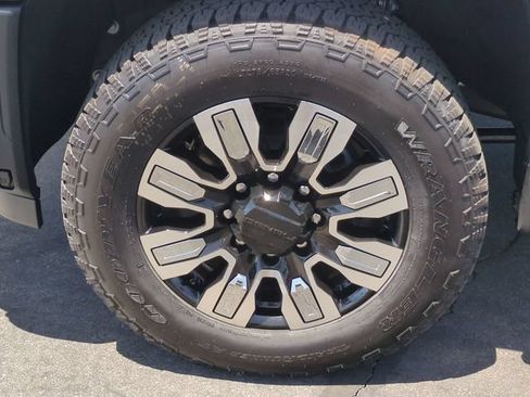 New 2026 GMC Sierra 2500 Denali w/ Denali Reserve Package AWD/4WD image 34