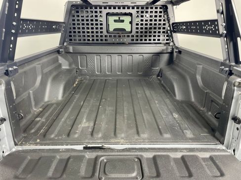 Certified 2023 Jeep Gladiator Rubicon w/ Cold Weather Group image 5