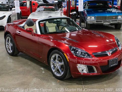 Used 2009 Saturn Sky Red Line image 10