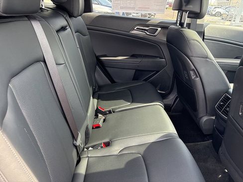 New 2026 Kia Sportage EX FWD image 8