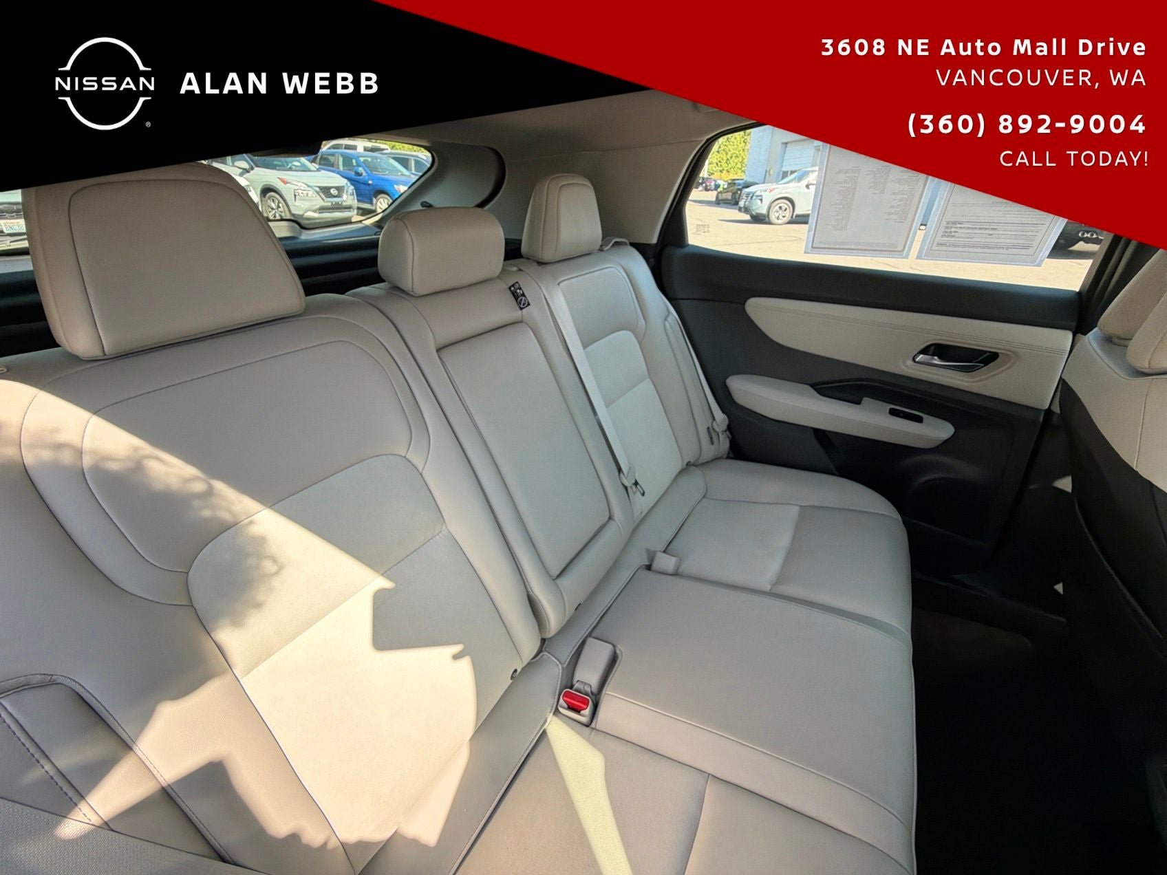 Used 2023 Nissan Ariya FWD image 26