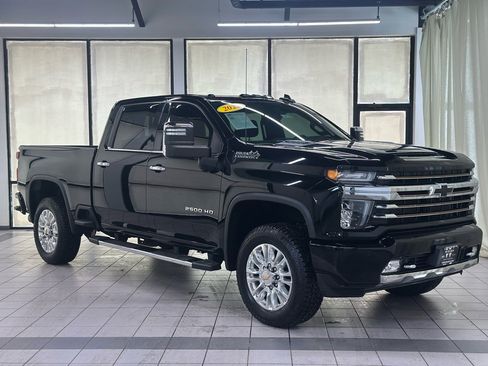 Used 2022 Chevrolet Silverado 2500 High Country w/ Z71 Off-Road Package image 1