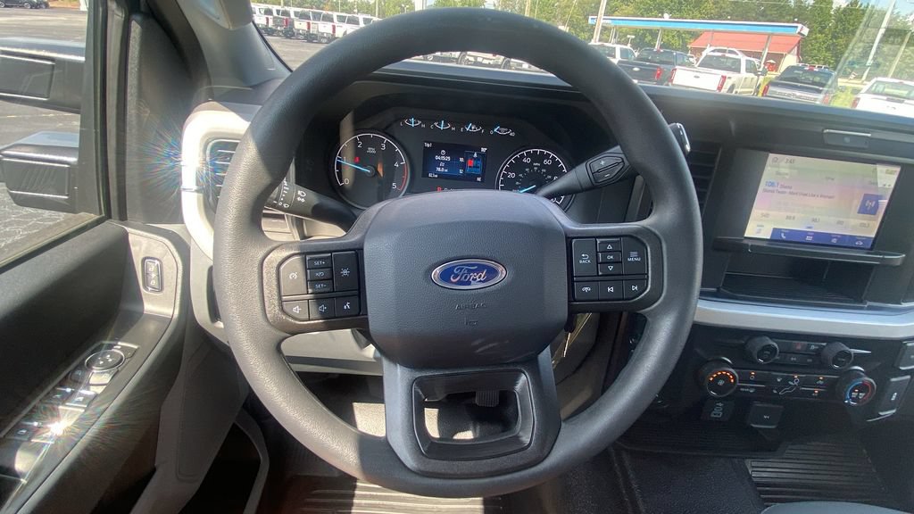 New 2026 Ford F350 XL w/ XL Chrome Package AWD/4WD image 21