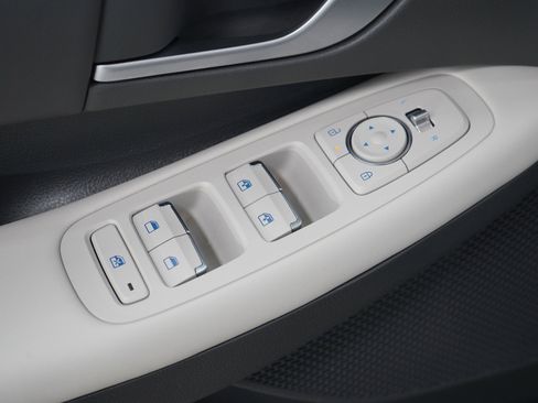 Certified 2025 Hyundai Sonata SEL FWD image 20