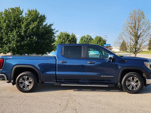 Used 2019 GMC Sierra 1500 4x4 Crew Cab w/ 1SA Driver Alert Package I image 8