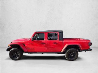 Used 2022 Jeep Gladiator Mojave w/ Cold Weather Group AWD/4WD video 2