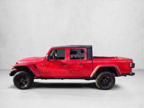 Used 2022 Jeep Gladiator Mojave w/ Cold Weather Group AWD/4WD image 2