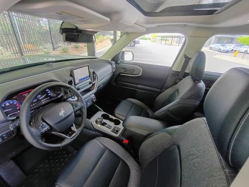 Used 2021 Ford Bronco Sport Outer Banks w/ Outer Banks Package AWD/4WD image 29