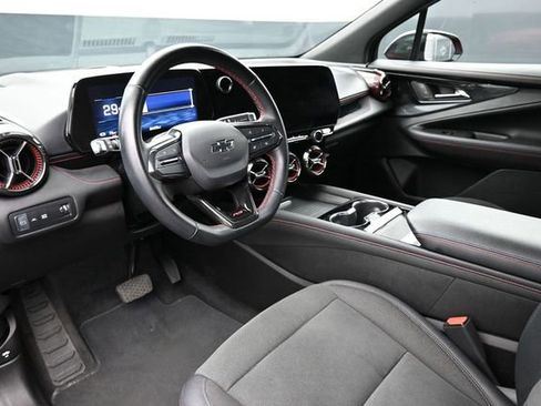 Used 2024 Chevrolet Blazer EV RS image 12