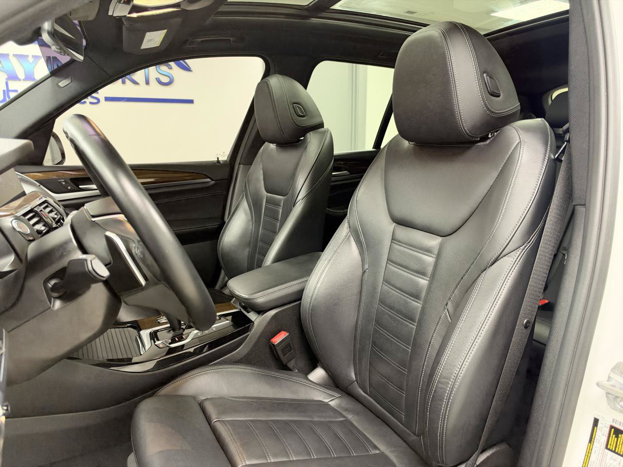 Used 2020 BMW X3 xDrive30i w/ Convenience Package AWD/4WD image 11