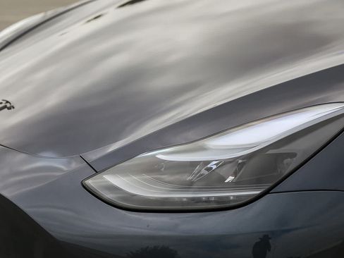 Used 2023 Tesla Model Y Long Range AWD/4WD image 8