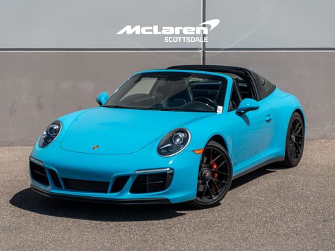 Used 2019 Porsche 911 Targa 4 GTS AWD/4WD image 1