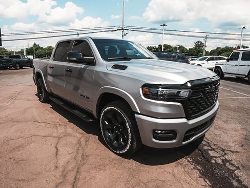 Used 2026 RAM 1500 Big Horn AWD/4WD image 3