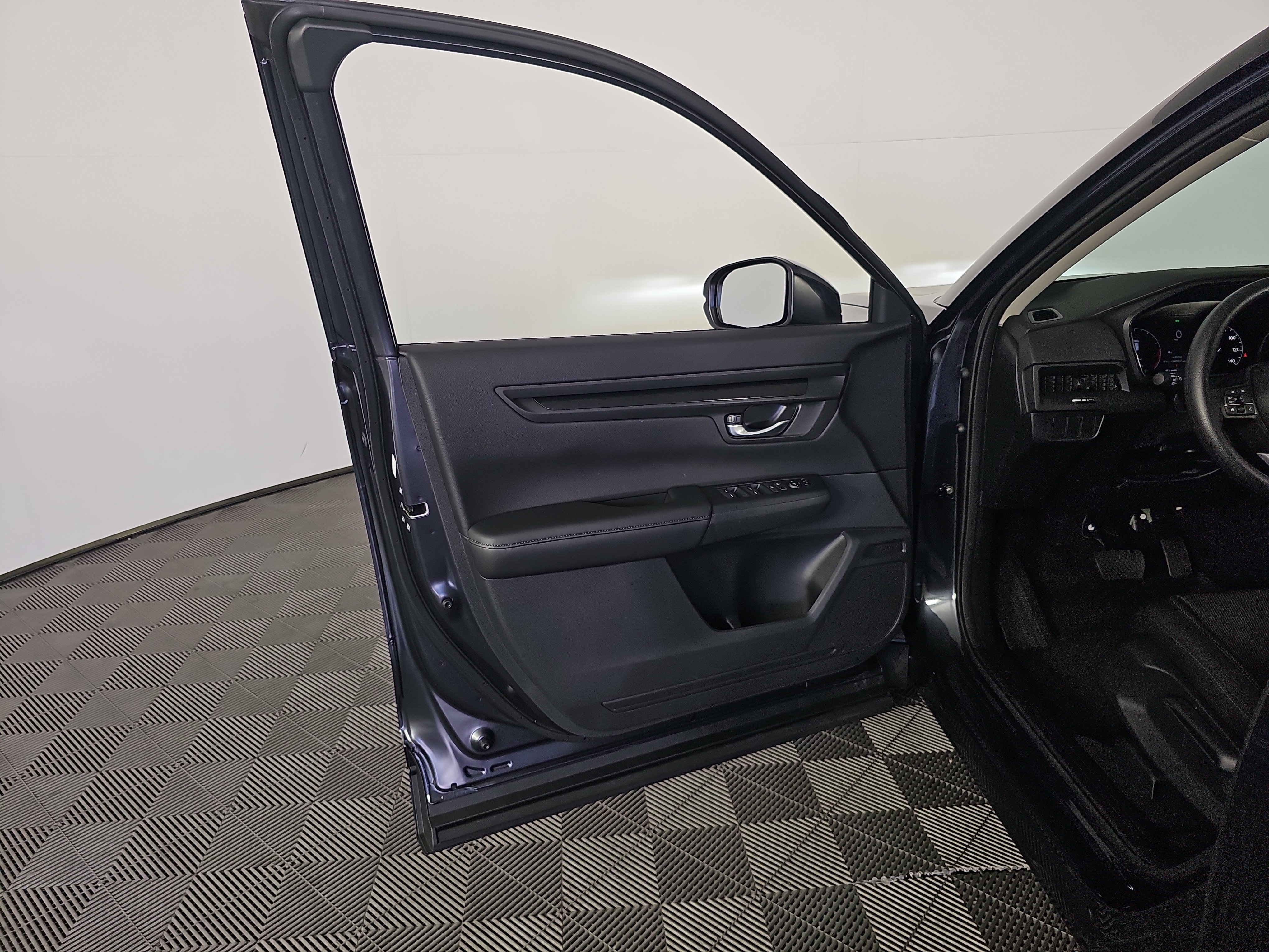 Used 2026 Honda CR-V LX image 15